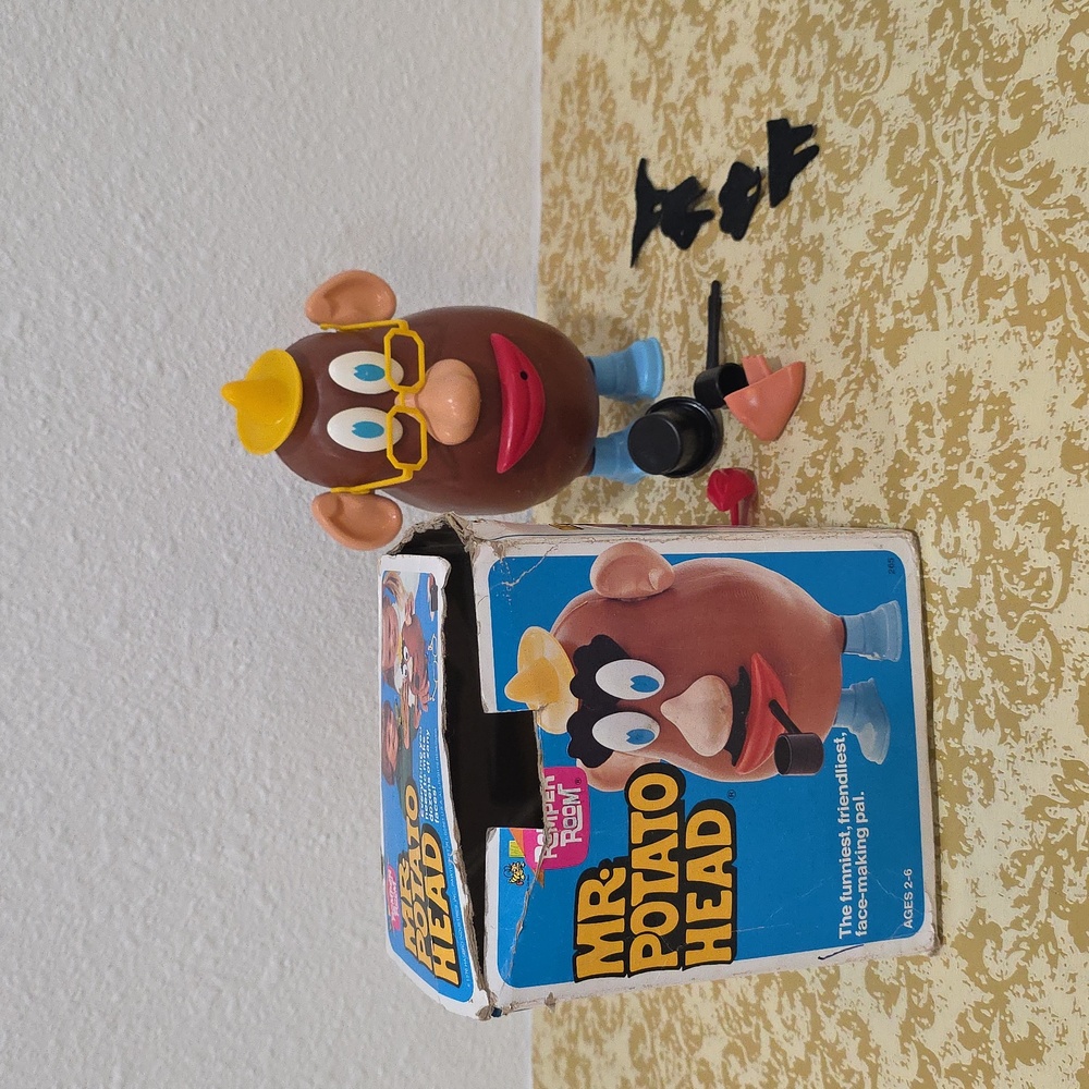 Vintage 1973 HASBRO Romper Room Mr. Potato Head Complete In Original Box - Picture 3 of 7
